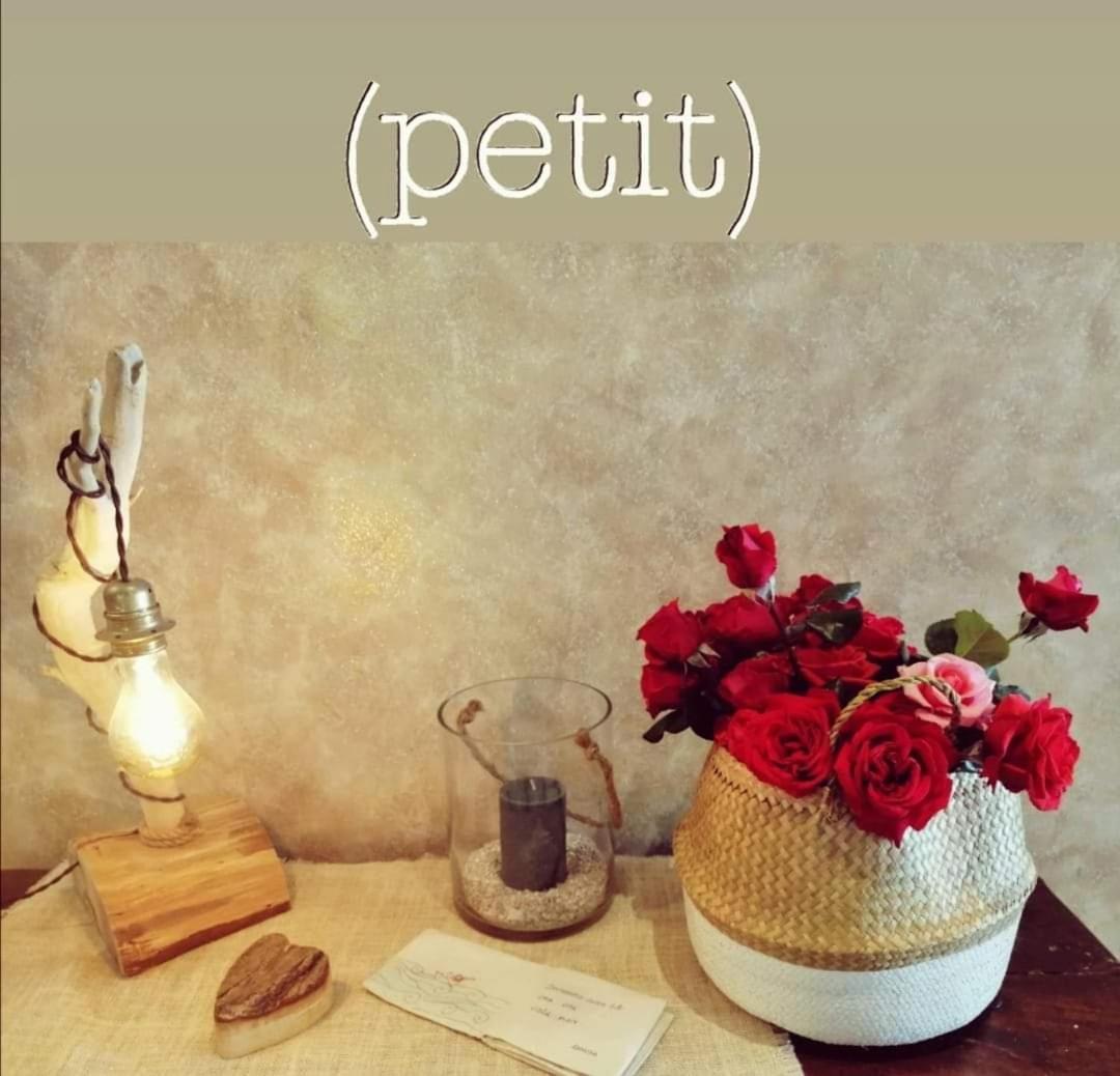 Hotel Petit ซิลวี มารีน่า ภายนอก รูปภาพ